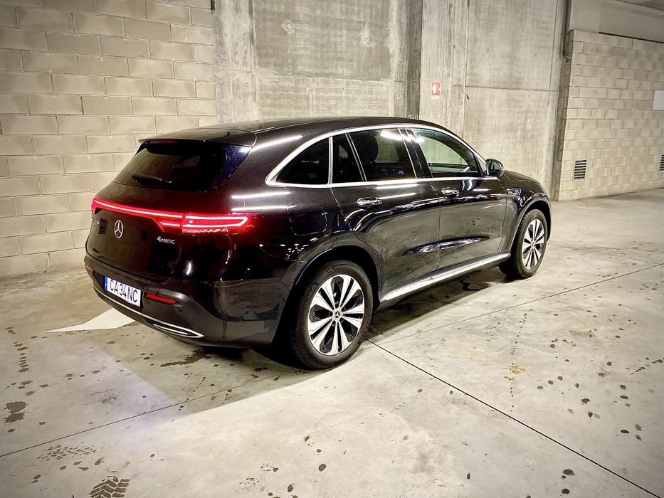 Mercedes EQC400 75mil kms IVA dedutível SOH 98,38%