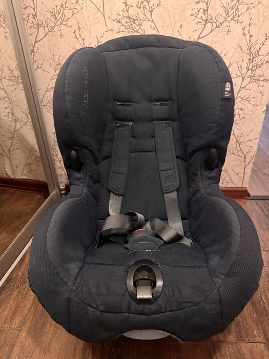 Автокрісло Maxi-cosi