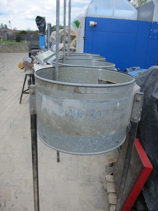 Odciąg 4 workowy pyłu trocin turbina 4 kw