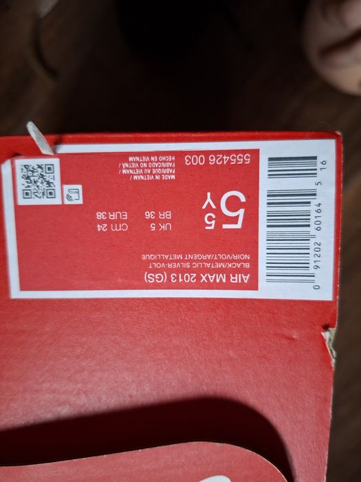 Młodzieżowe buty nike air max 2013 neonowe rozmiar 38