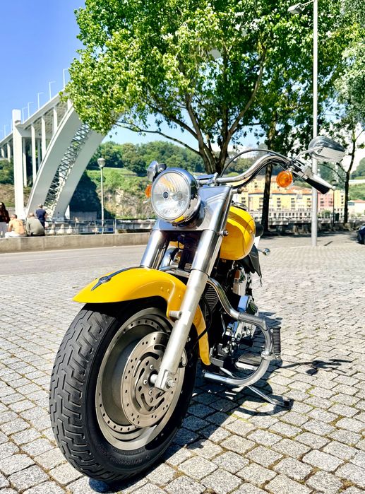 Harley Davidson Fat Boy FLSTF  Yellow  Pearl - troco por carro
