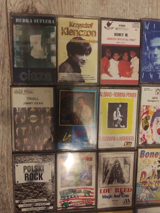 Zestaw 16 kaset audio