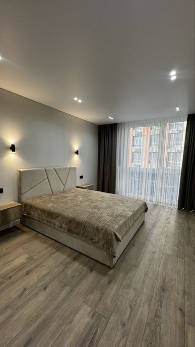 Велика 1кім в новобудові, Паркова Алея, здана