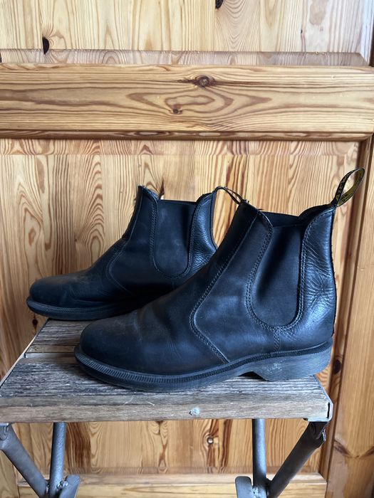 Sprzedam buty sztyblety firmy Dr Martens model Laura rozmiar 38 w 24.