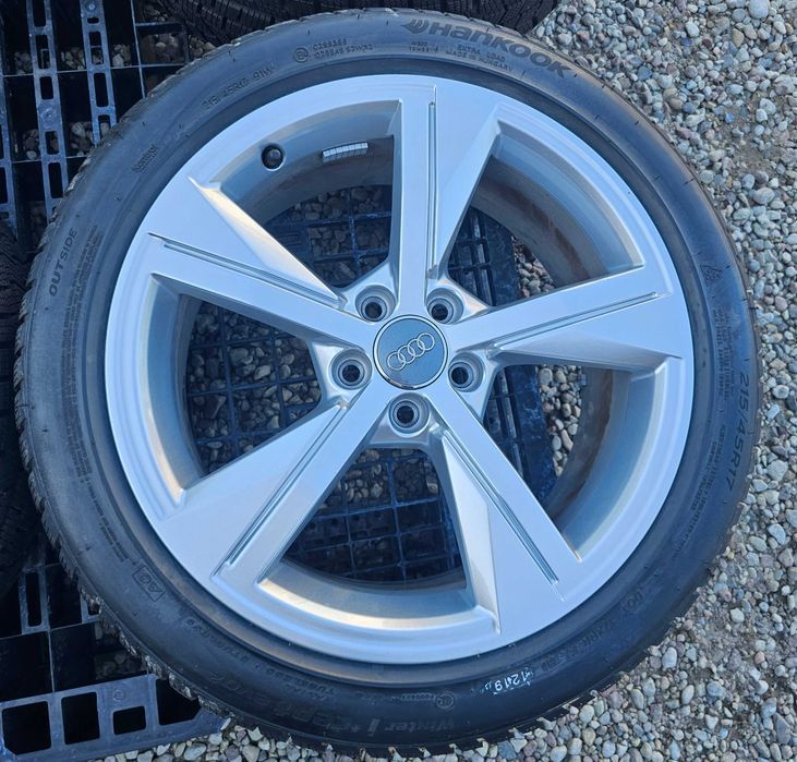 Koła Zimowe 17" Audi A1  215/45R17 Hankook Winter I cept evo 2