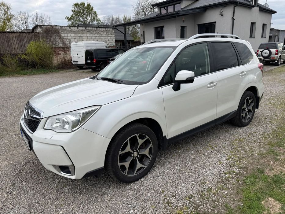 Subaru Forester Wersja europejska. Bezwypadkowy