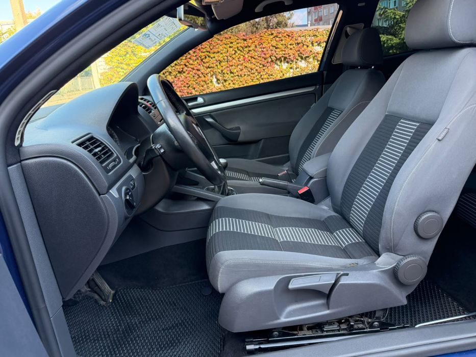 Volkswagen Golf 2008 рік