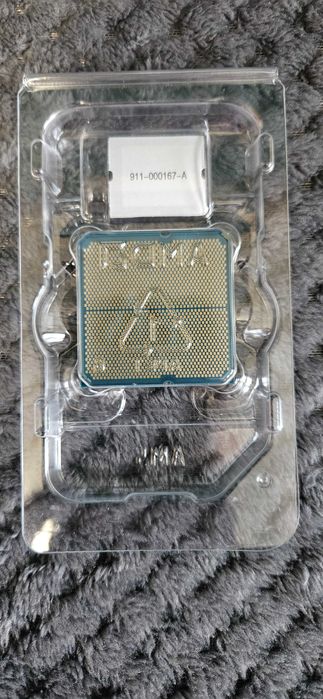 Procesor AMD Ryzen 7 9700X