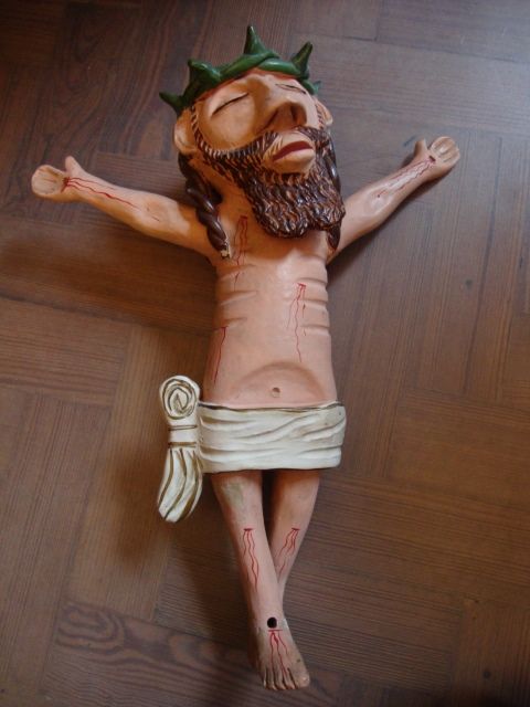 Cristo grande , escultura em terracota