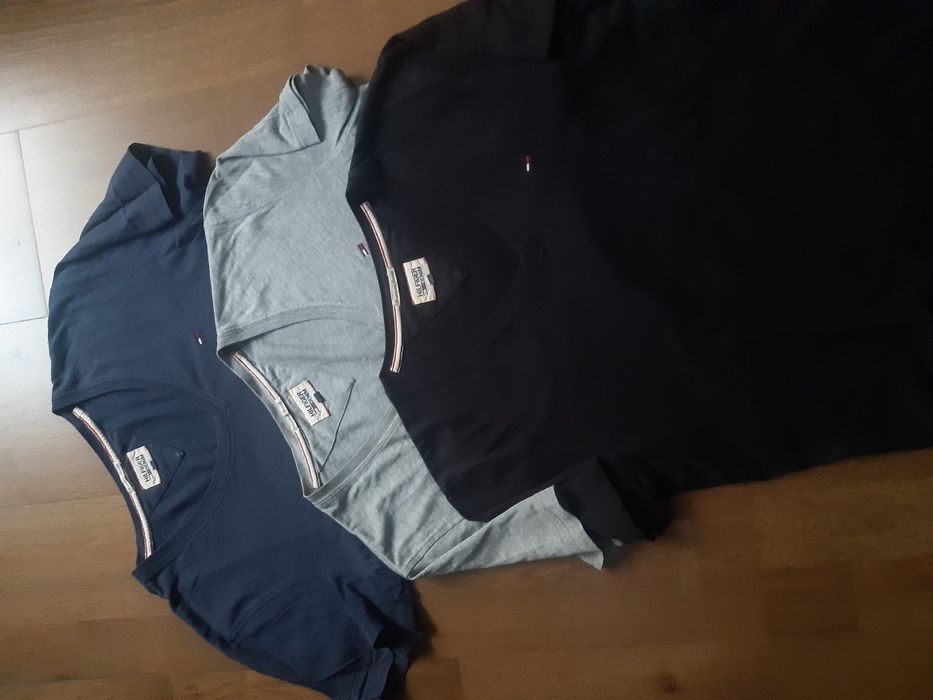 T-shirt męski TOMMY HILFIGER DENIM. (3 sztuki.)