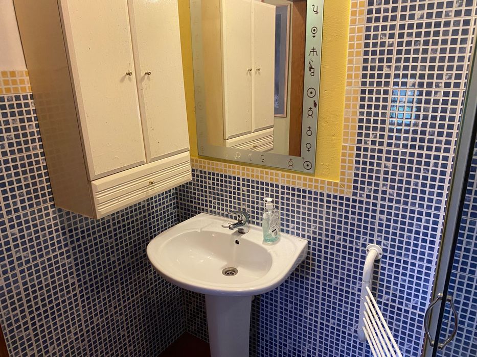 Quarto para arrendar