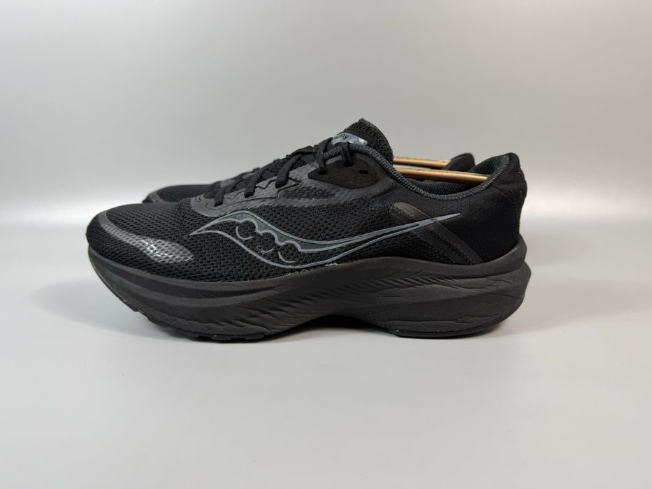 Бігові Кросівки Saucony 44.5 розмір (по стельке 28.5 см)