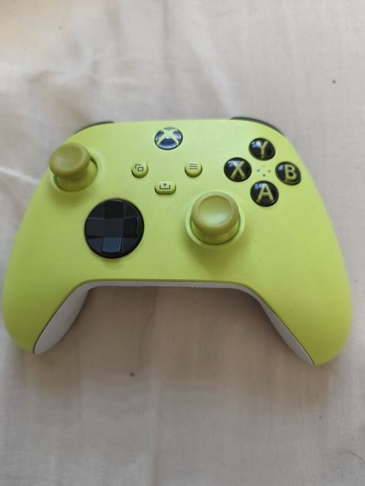 Pady do Xbox seria X oraz one