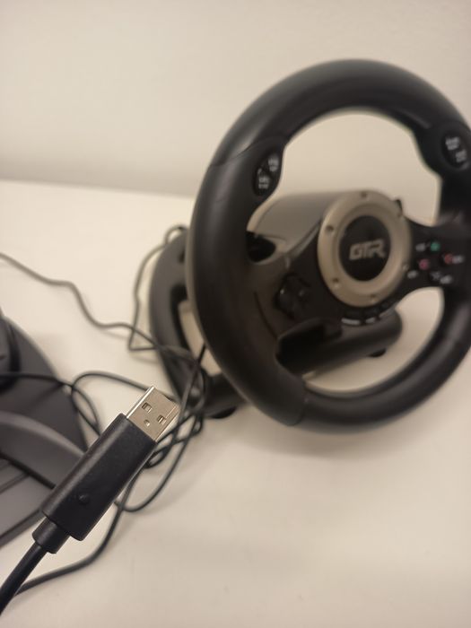 Volante Jinshu  GTR, com pedais