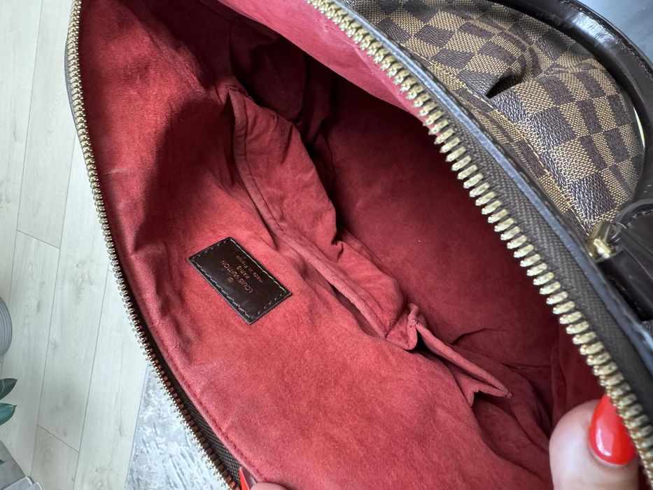 Сумка Louis vuitton  в шарному стані