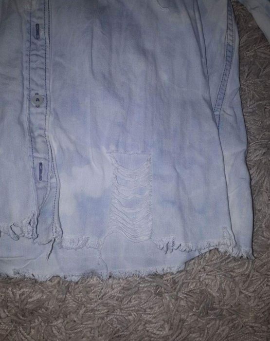Koszula jeans dziury przetarcia