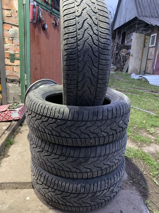 Шини 4 шт 205/55/16