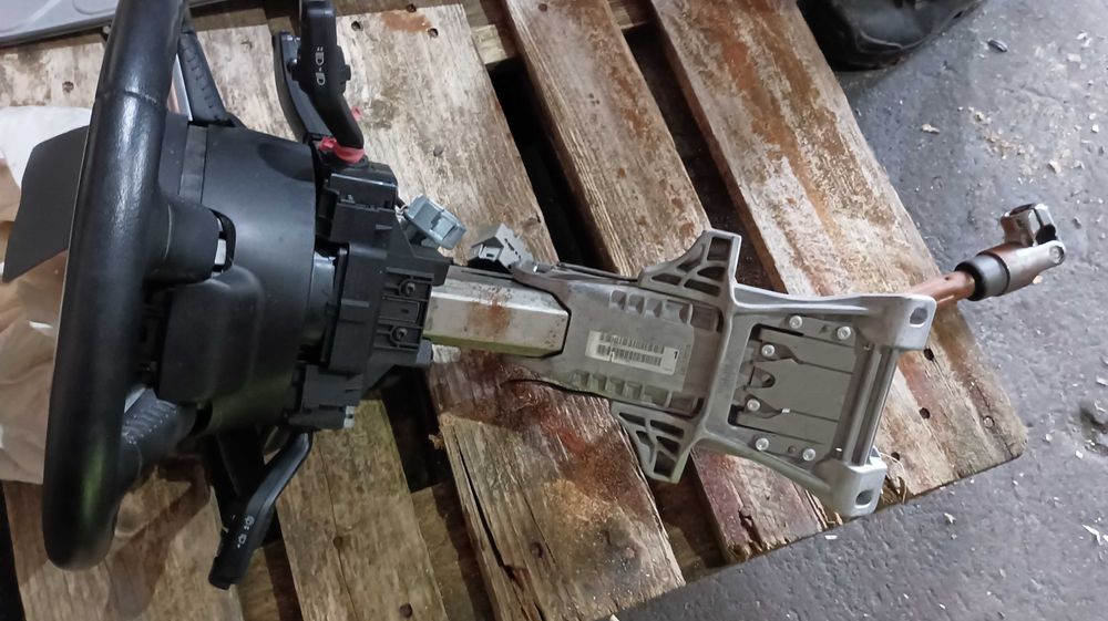 REF0001 coluna direccao completa airbag rebentado ford c max ano 2008