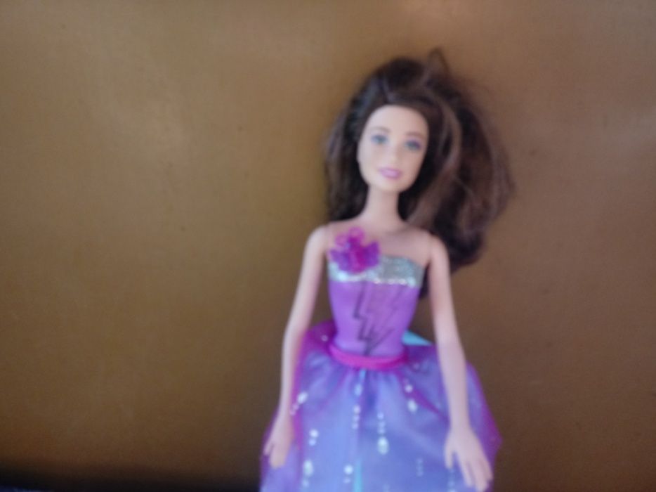 Lalka barbie.       Stan jak nowy. Polecam