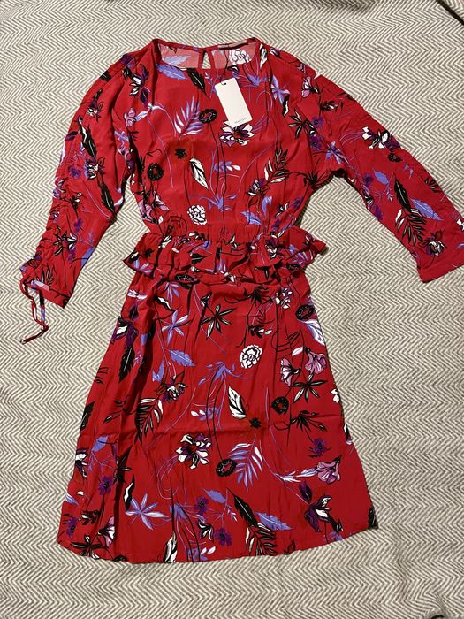Нова червона сукня Mango
