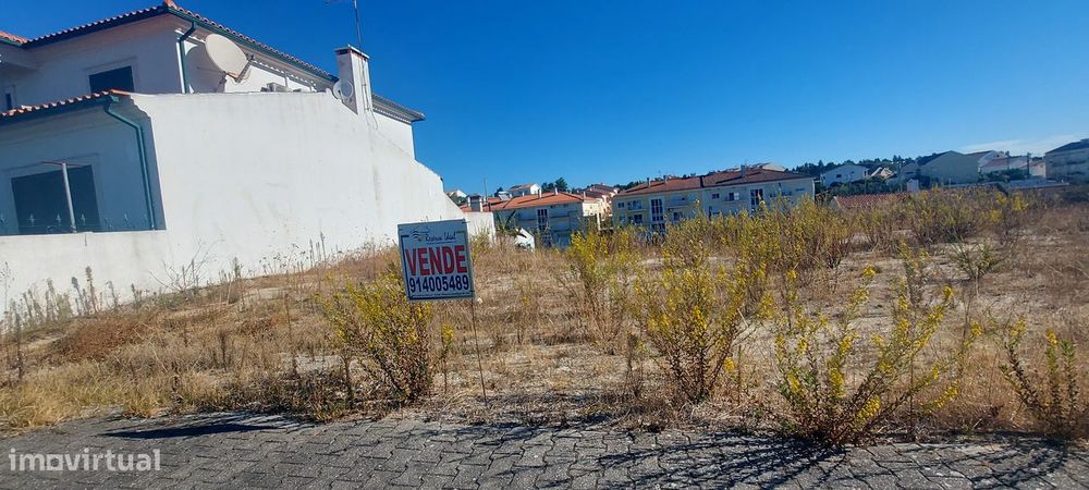Lote para construção em Vale da Pedra