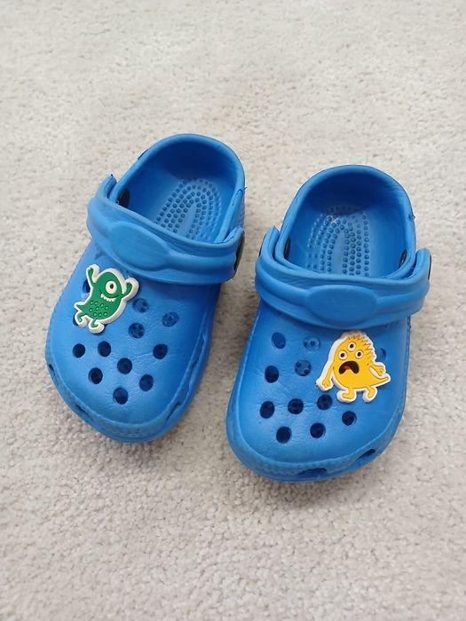 Chodaki klapki crocsy rozmiar 20 wkładka 12cm