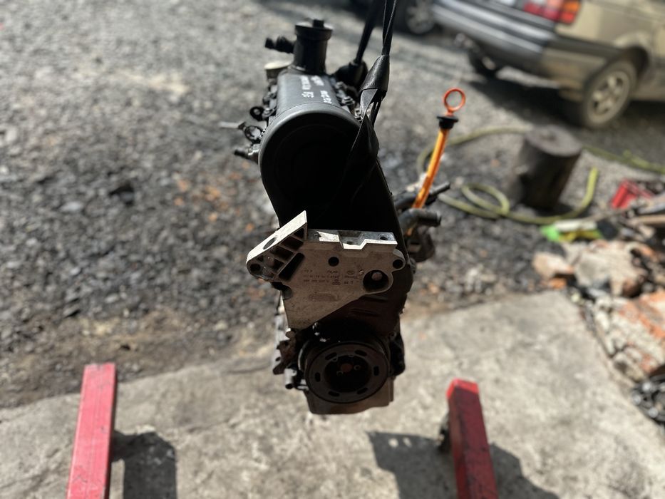 Двигун BSE 1.6 MPI Volkswagen Golf 5