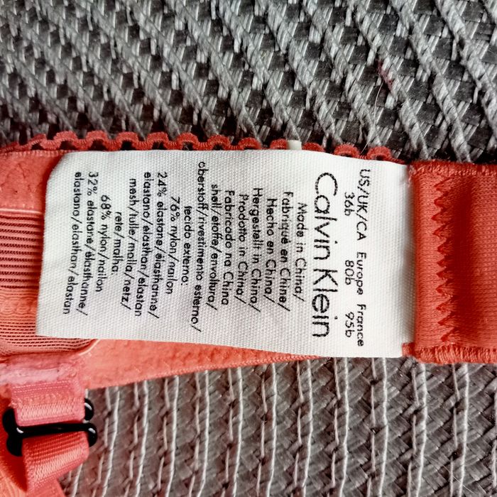 Biustonosz push up Calvin Klein 80B