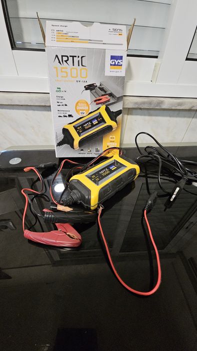 Carregador 12V 1.5A