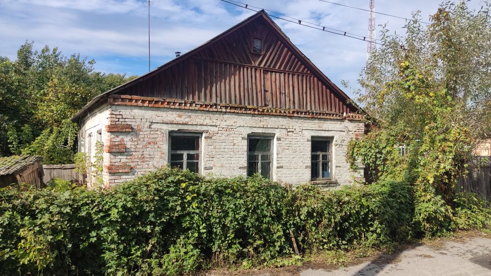 Дом  г. Городня Черниговская 94