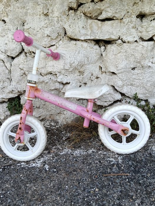 Bicicleta menina 2-4anos bom preço