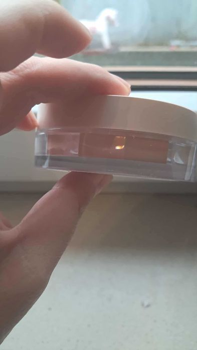 AA Wings of Color Ciao Bella Soft Veil Blurring Powder