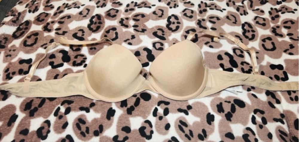 Biustonosze H&M 75 A