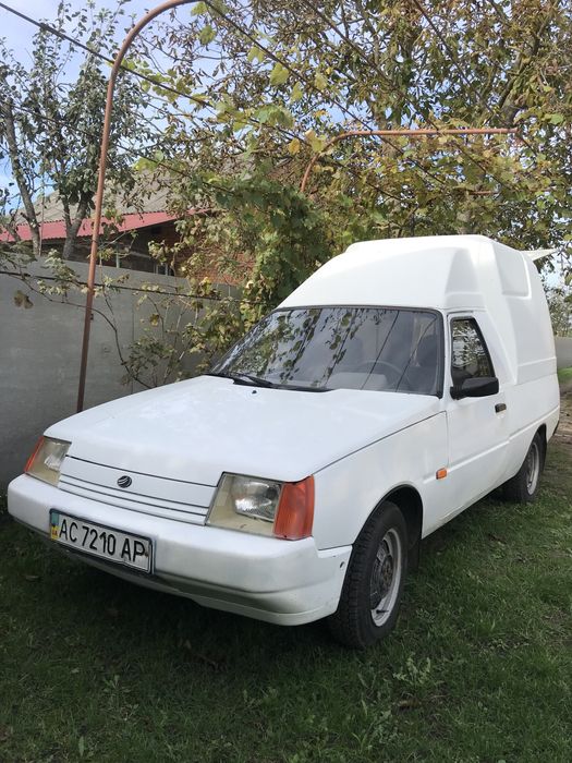 Авто у доброму стані вкладень не потребує сів та поїхав.