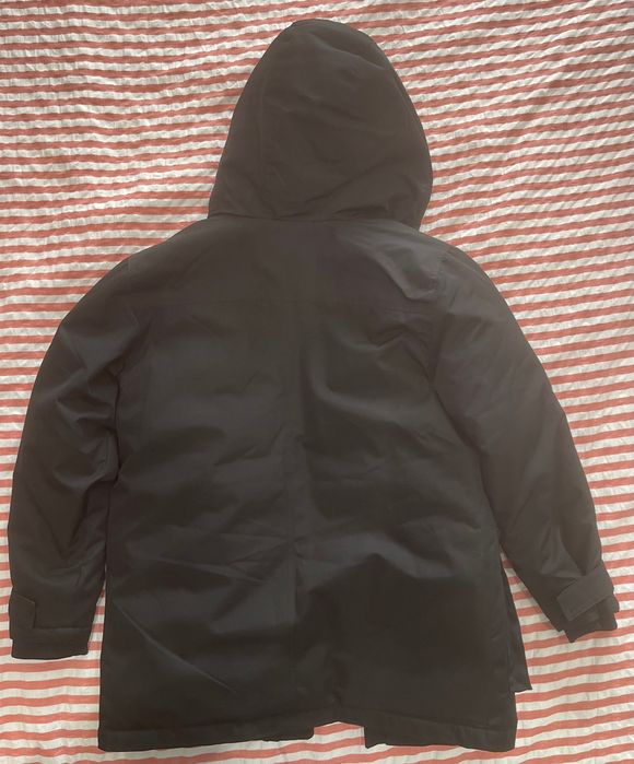 Casaco parka TIMBERLAND para criança em excelente estado.