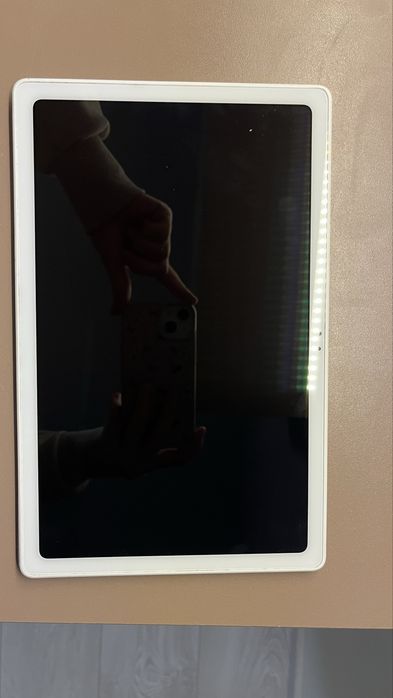 Планшет Samsung Galaxy A7 32 ГБ+ чохол