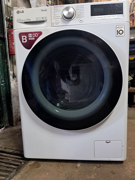 Máquina de lavar roupa 12kg