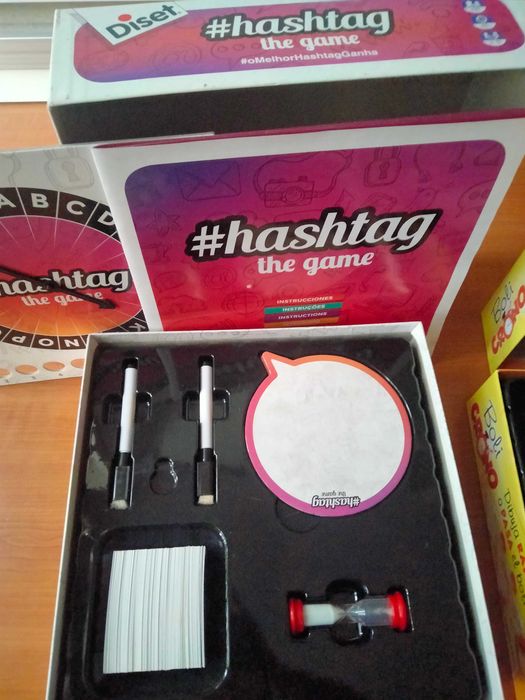 Jogo hashtag e contra relógio - como novos