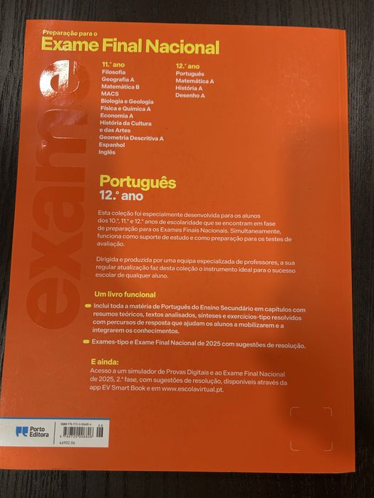 Livro preparacao exame final nacional português 12