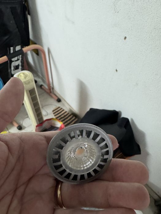 59 Lampadas Led GU5.3 a 5.5W