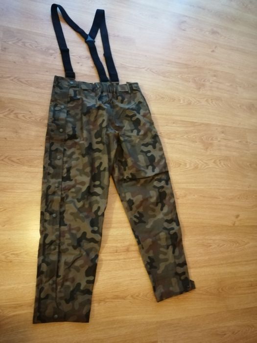 Spodnie goretex Wzór 128/MON, M/R
