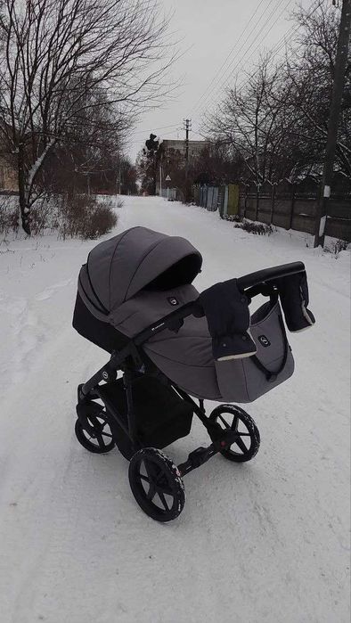 Продам коляску  Адамекс  Adamex mobi air