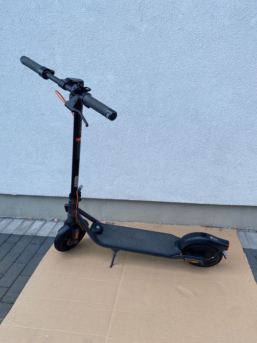 Hulajnoga Elektryczna Segway Ninebot Kickscooter F2 Pro