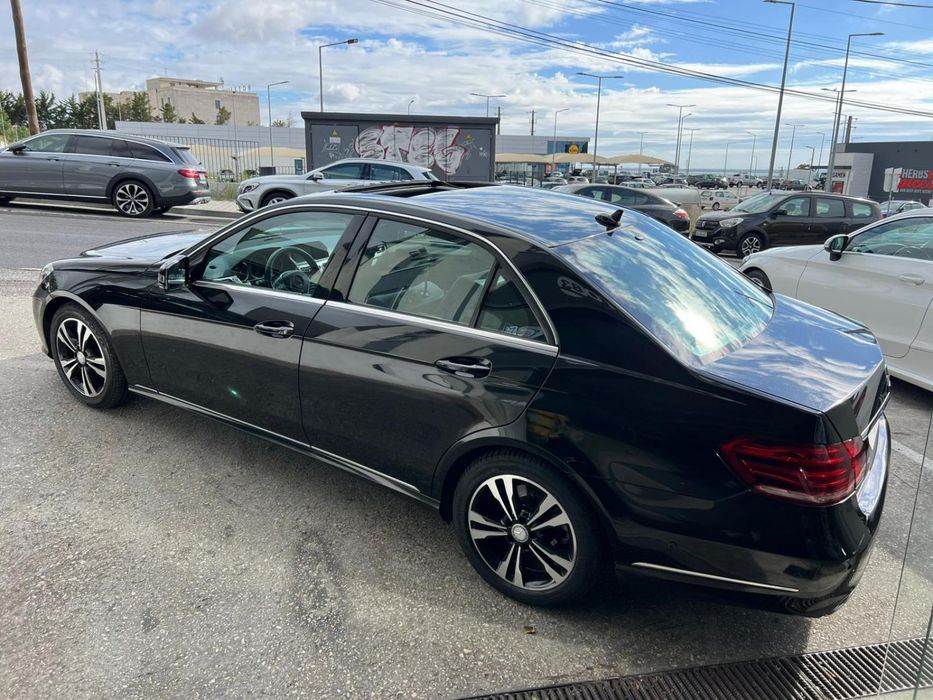 Mercedes-Benz E 220 — fotografia 9