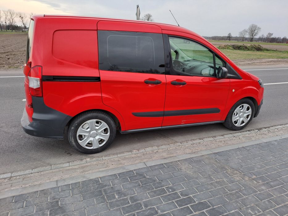 Ford transit courier