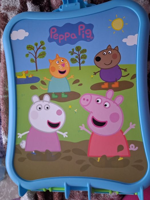 Набір свинка Пепа в кейсі