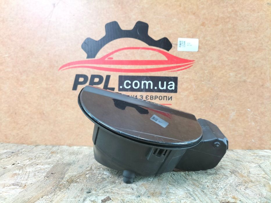 Skoda Fabia III 14-21 HB Лючок топливного бака бензобака 6V6809857