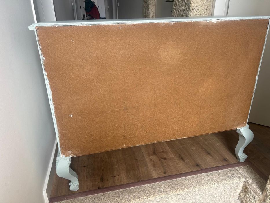 Comoda antiga recuperado