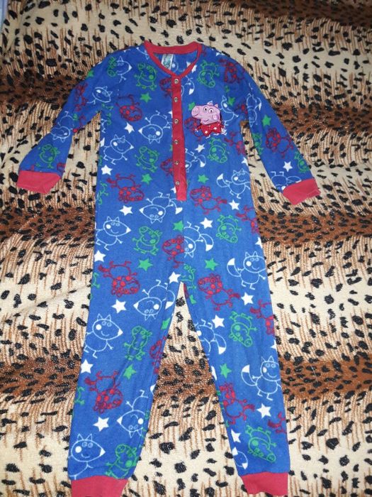 Тёплая пижама...