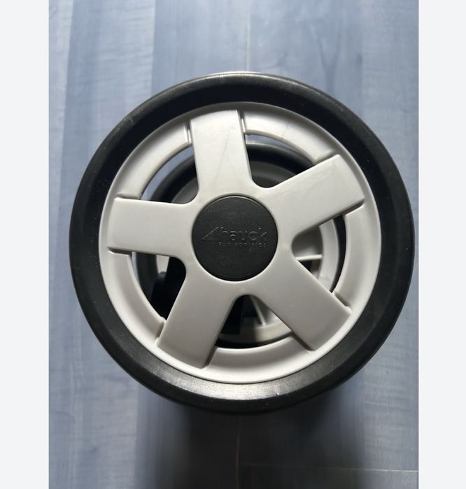 Новая Коляска прогулочная